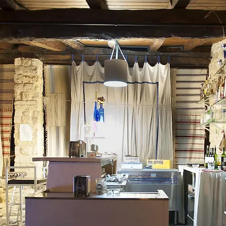 El Palacete Del Obispo