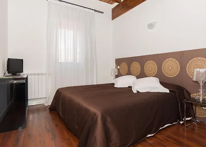 Hotel El Palacete Del Obispo Quintanilla-San García